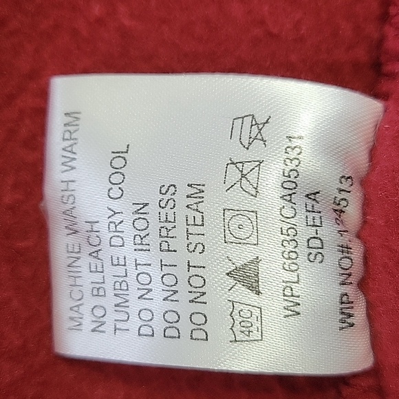 Woolrich Women's Lg Burgandy Fleece Vest - Picture 7 of 16